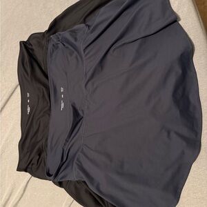 Old Navy Navy and Black Skorts (2)